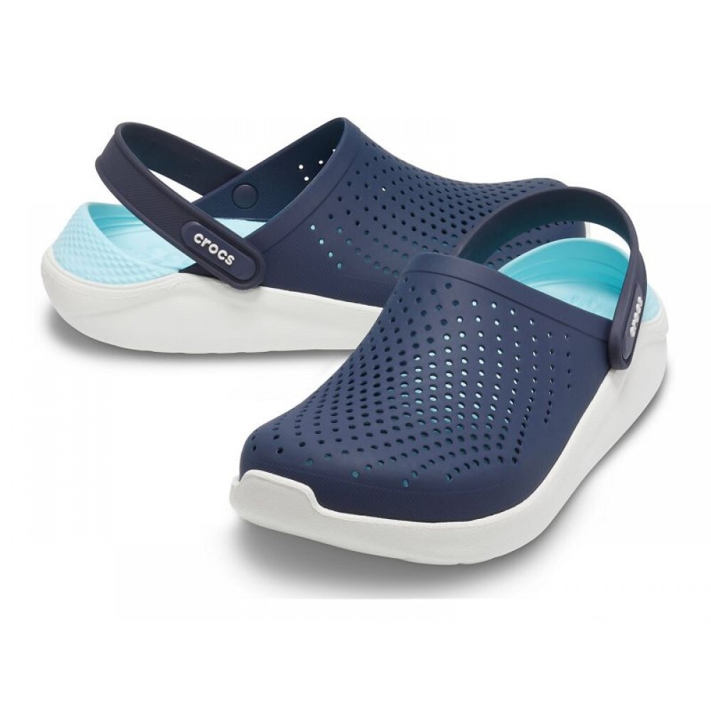استایل راحتی کراکس لایت راید (Crocs LiteRide) برای کادر درمان